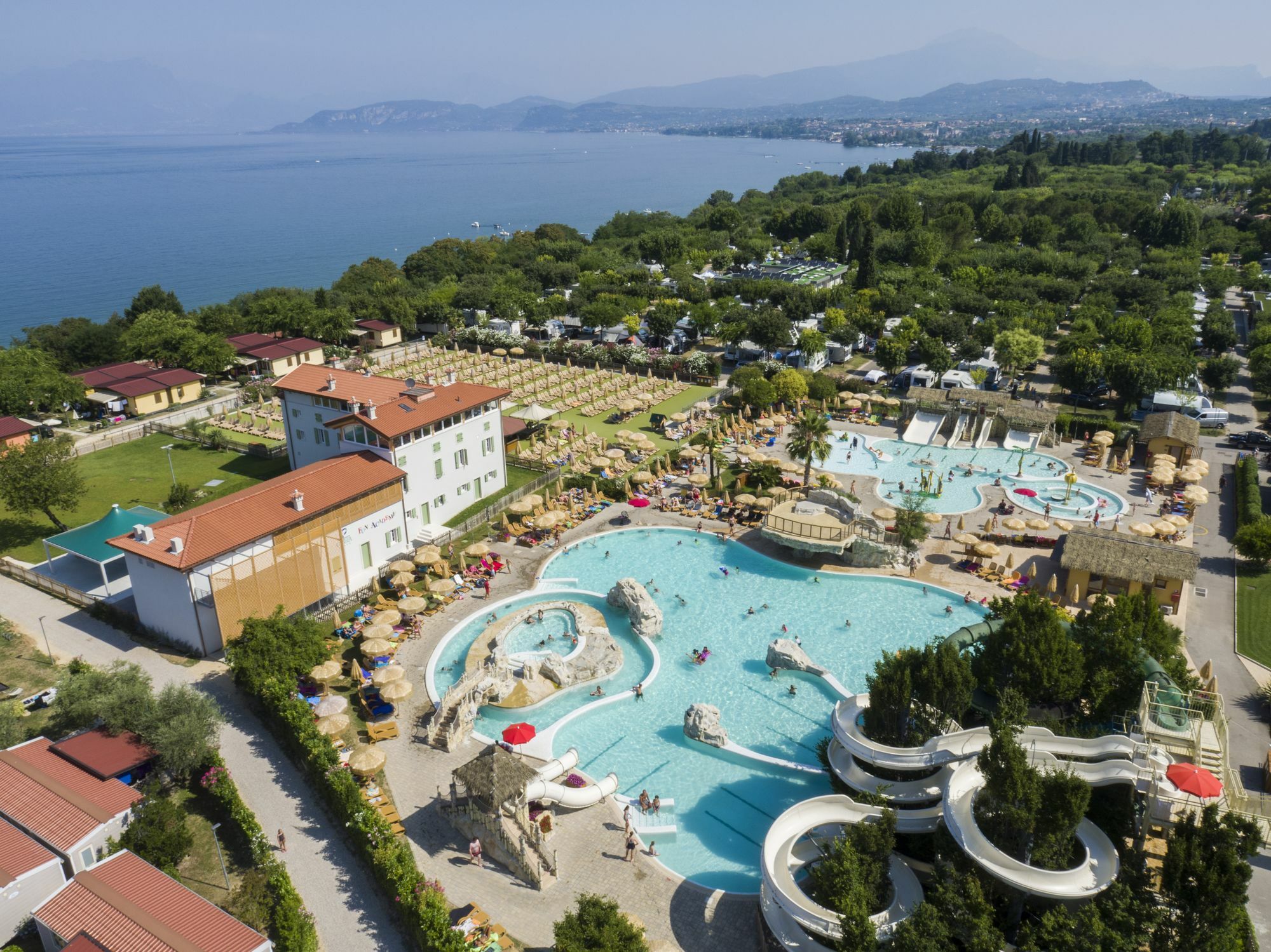 Готель Piani Di Clodia Holidaypark Лацизе Екстер'єр фото